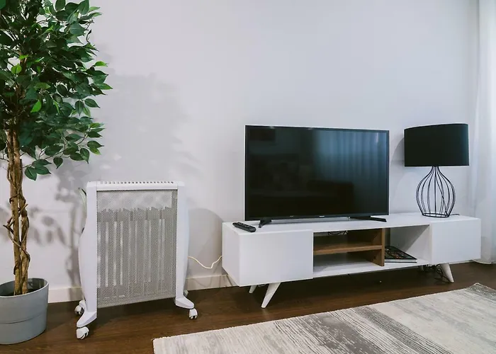 Lechartier 1 Apartment